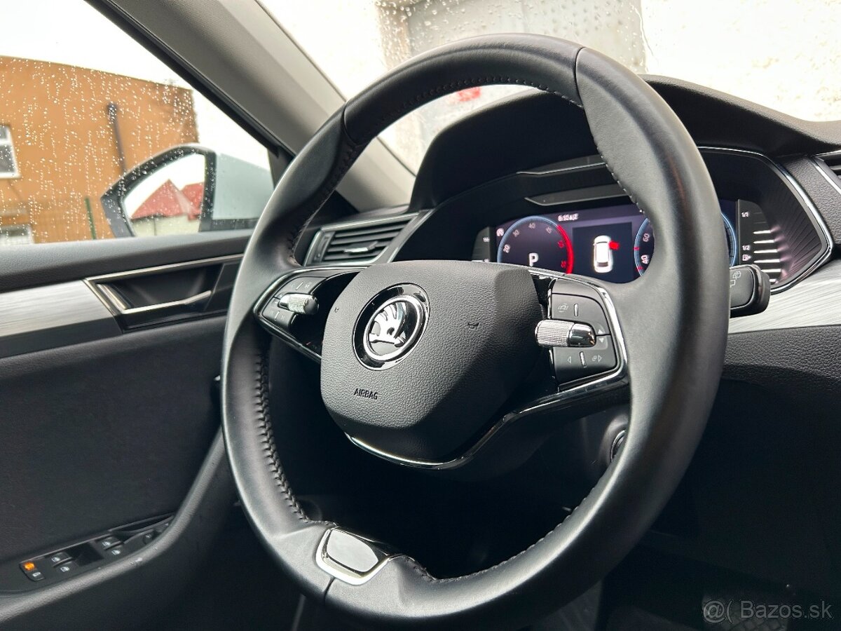 Škoda Superb Combi 2.0 TDI DSG – TOP stav - 17