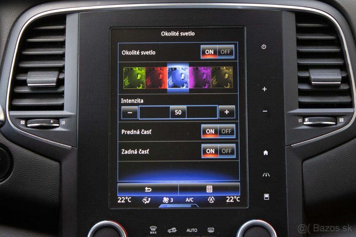 Renault Mégane Grandtour Energy TCe 130 BOSE 97kW 12/2017 - 17