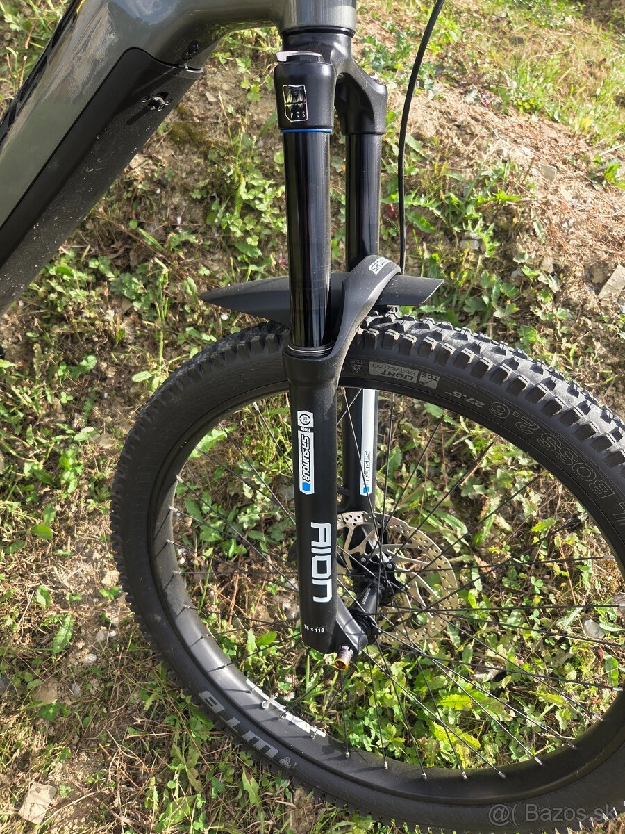 Horsky elektrobicykel celoodpruzeny ram M pneu 27,5 - 17