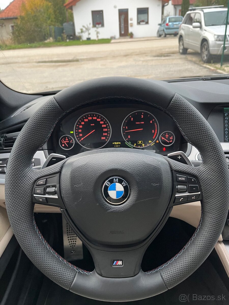 BMW Rad 5 F11 530D M-Packet = Navi, A/T, F1 Riadenie = - 17
