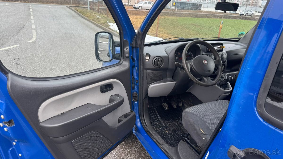 Fiat Dobló 1.3 MTJ Family - 17