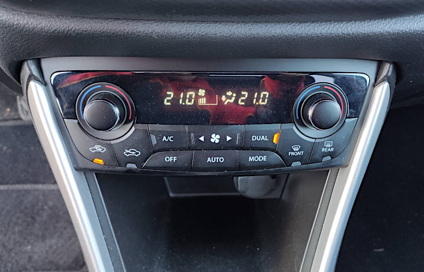 Suzuki SX4 S-Cross 1.6 DDiS - 17