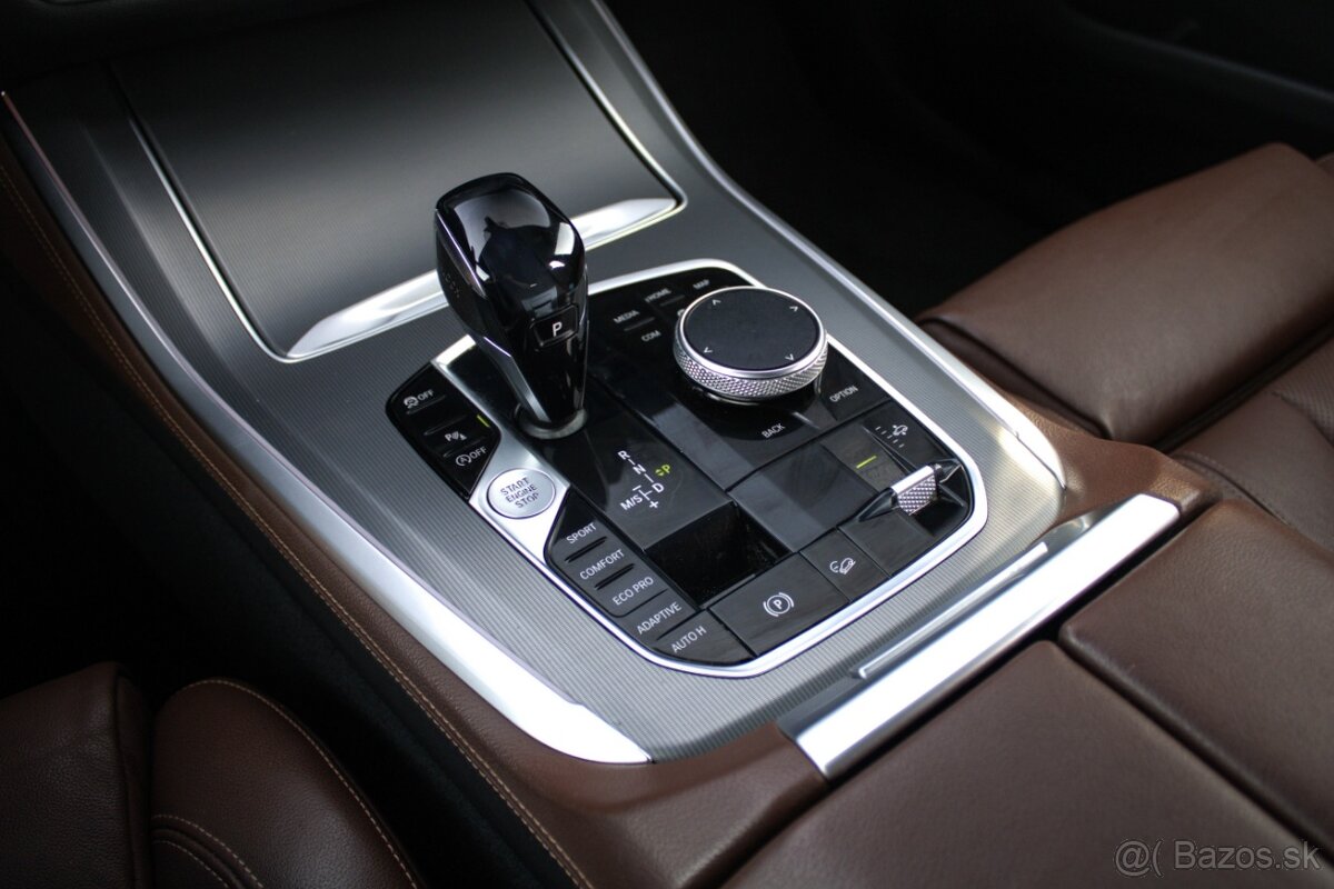 BMW X5 xDrive30d AT8 195kw - 17