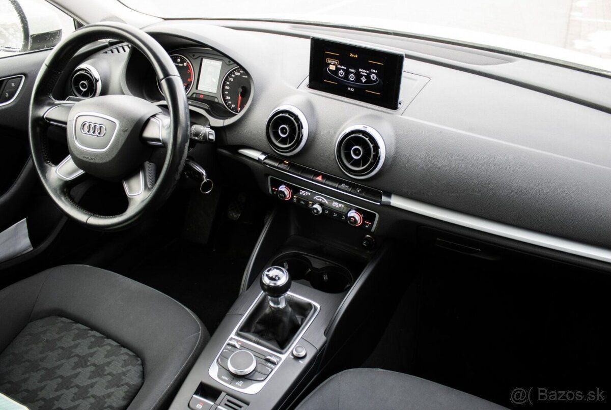 Audi A3 Sportback 1.4 TFSI Attraction, 92kW (2014) - 17