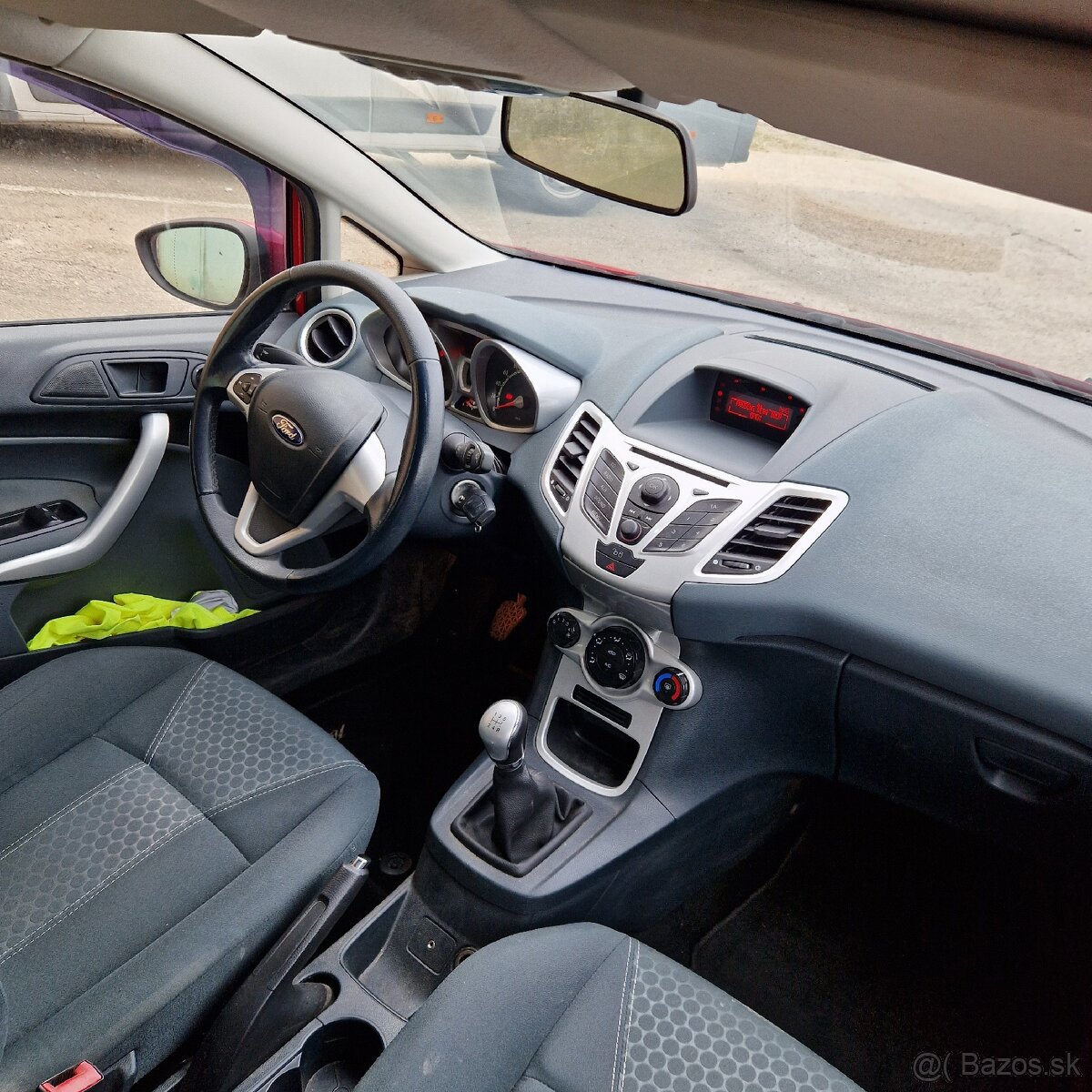 Ford fiesta 1.25i len 89tis.km - 17