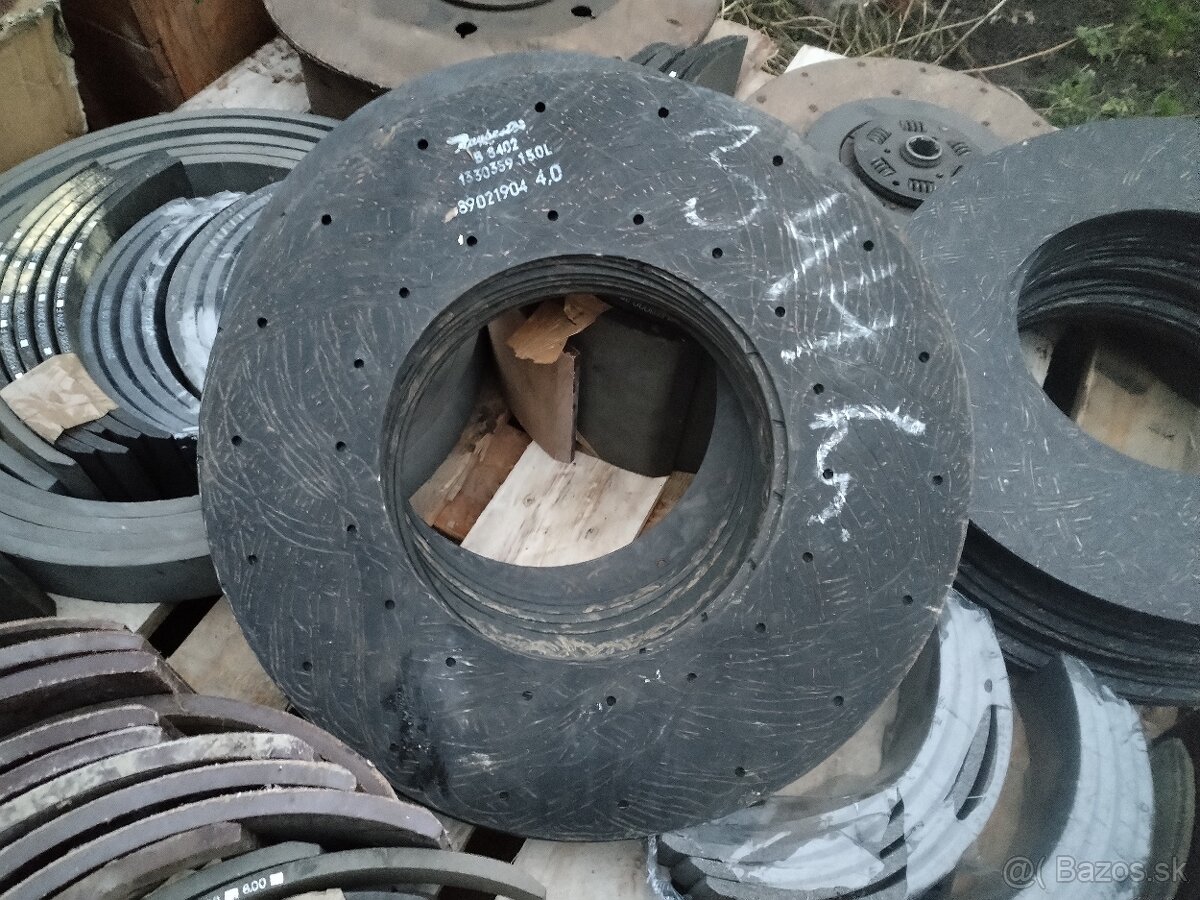 Spojka,lamela,pakne, brzdové obloženia - 17