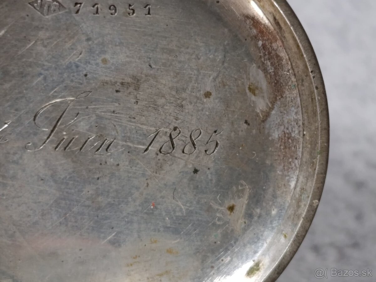 Stříbrné kapesní hodinky - kličovky, gravírované, rok 1885 - 17