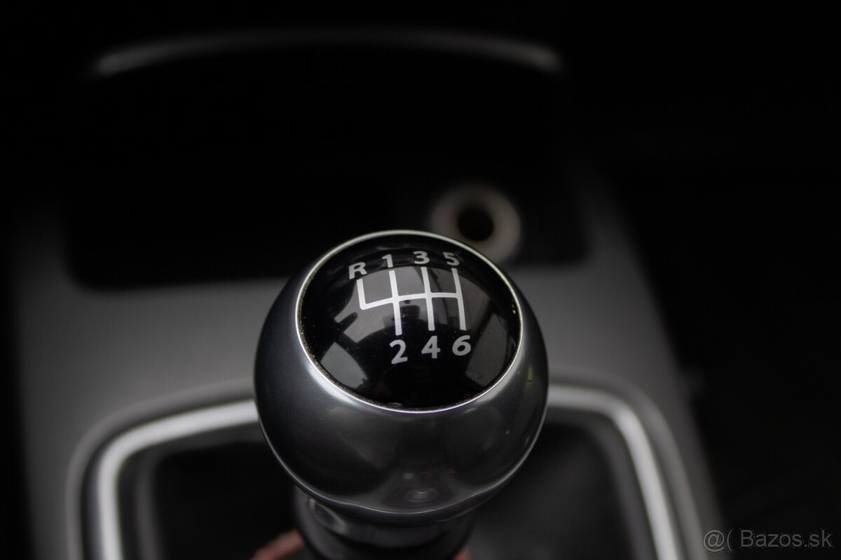 Renault Laguna Grandtour Grand 2.0 dCi 4control - 17