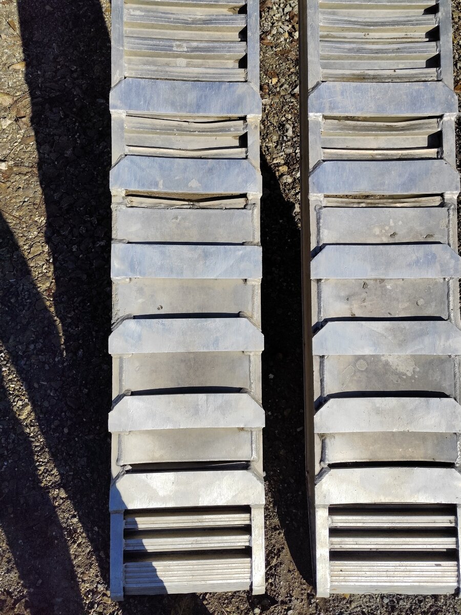 Predám bager Kubota U-27-4 - 17