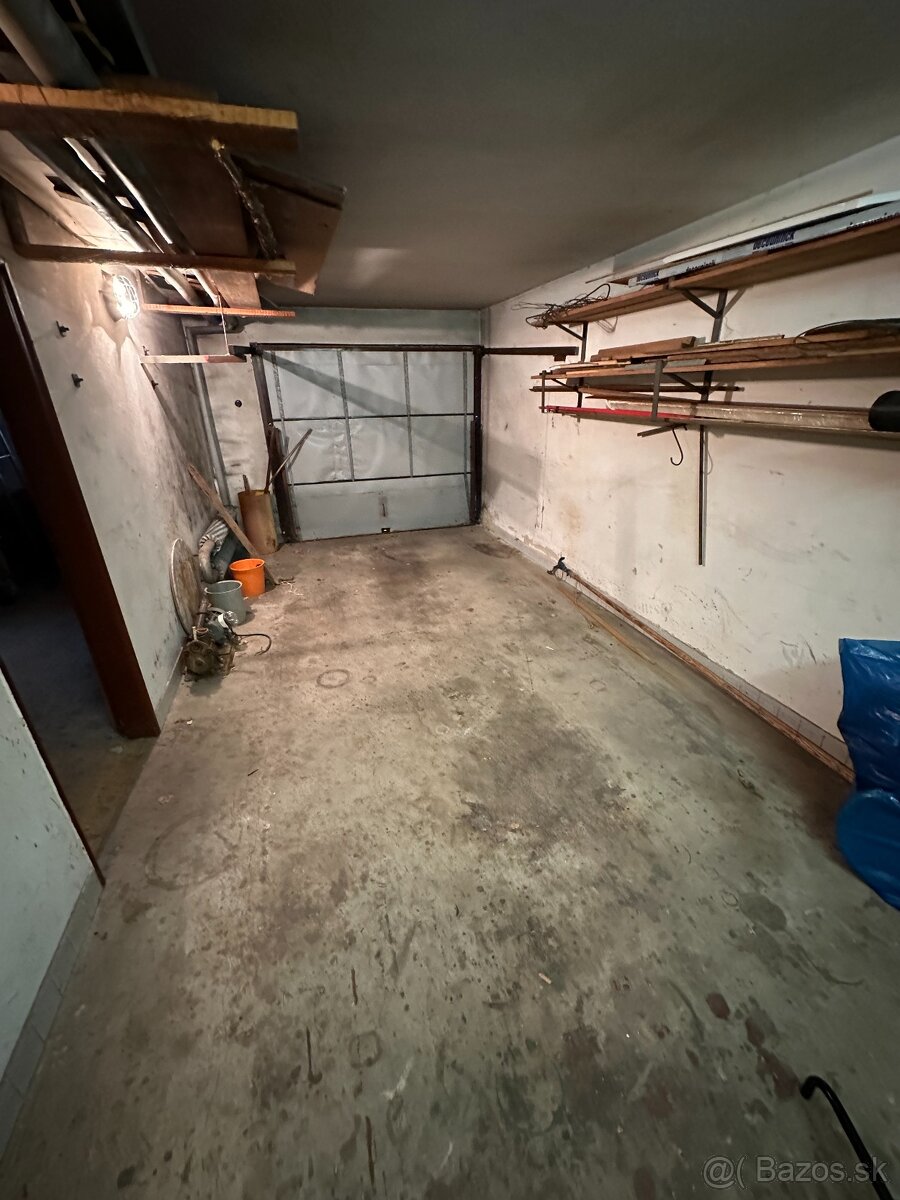 5 izbovy luxusny byt Trencin - 17