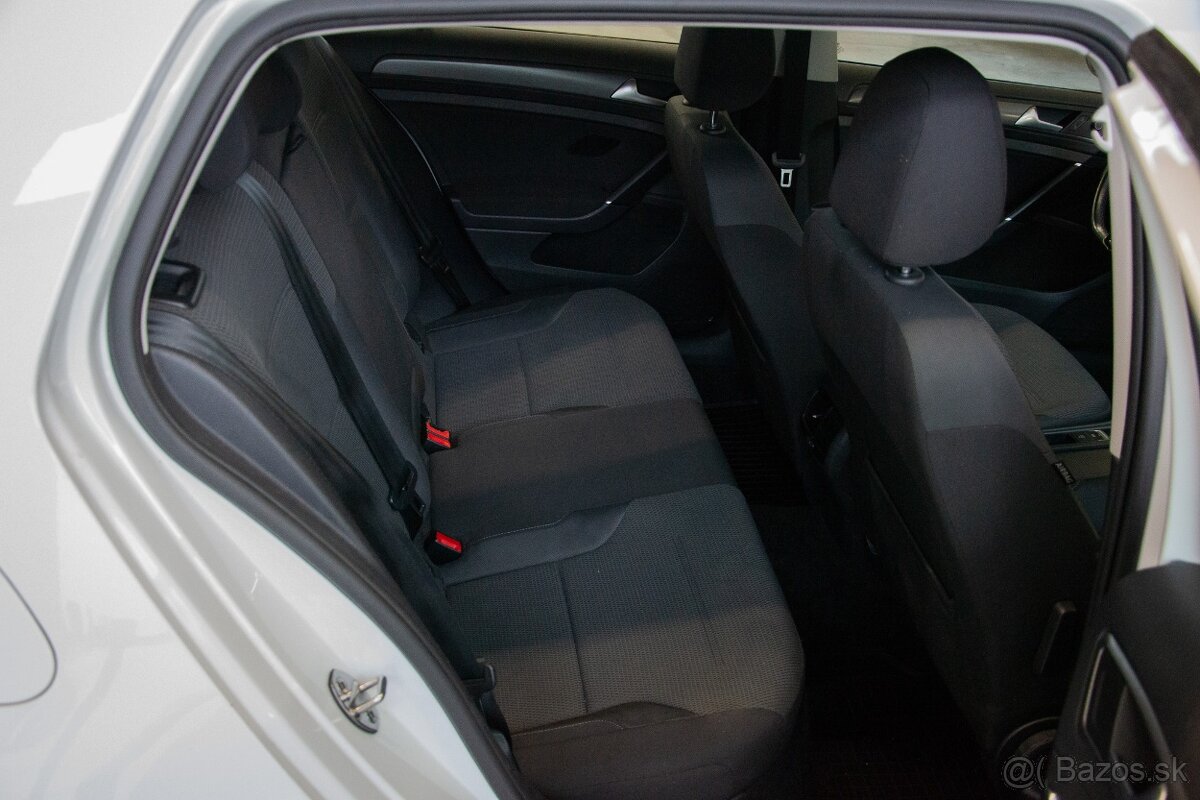 VOLKSWAGEN E-GOLF 2017 - 17