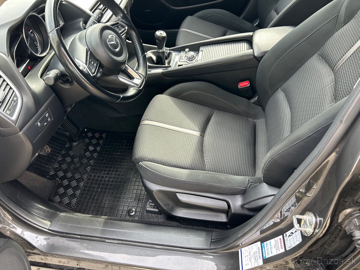 Mazda 3 2.2 Skyactiv -D150 Revolution TOP - 17