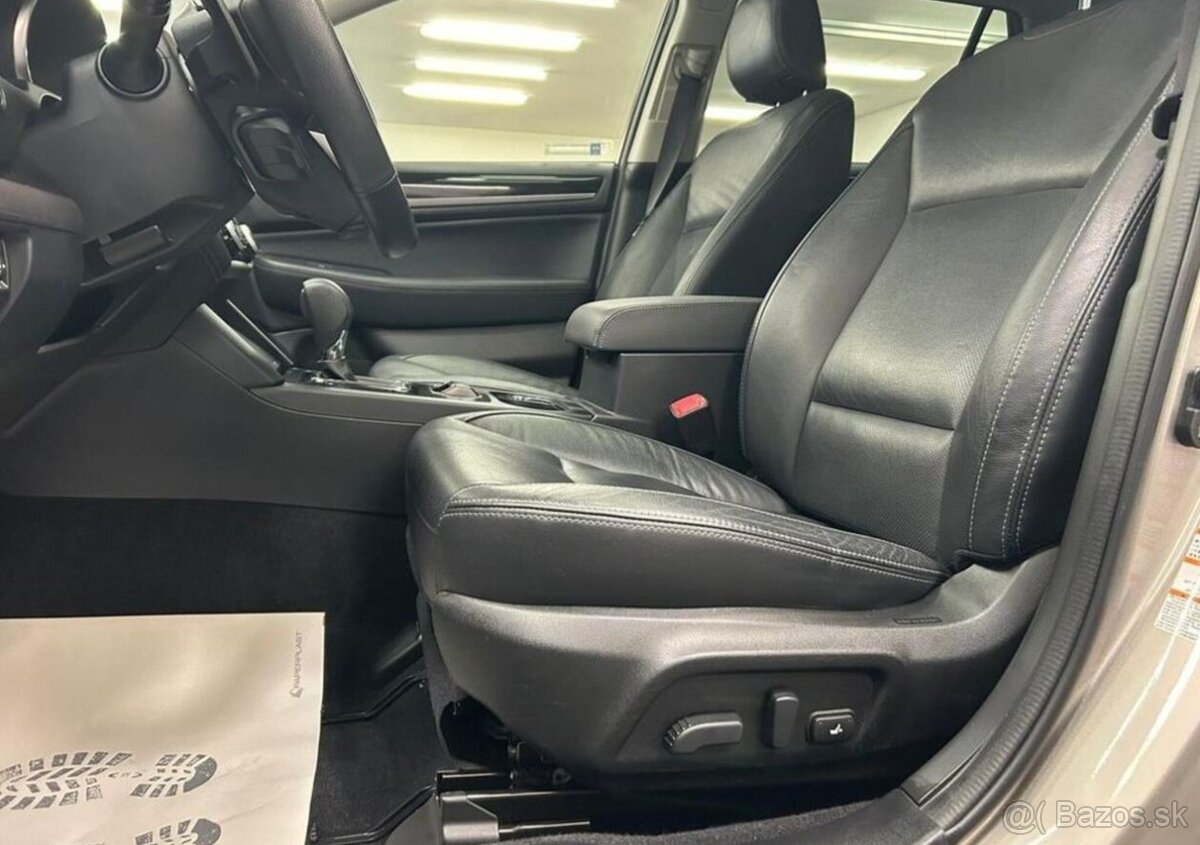 Subaru Outback 2.5 Executive 2020 | Záruka 129 kw - 17