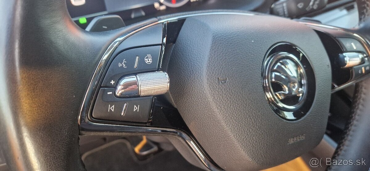 Škoda Octavia Combi 2.0 TDI 110KW DSG - 17