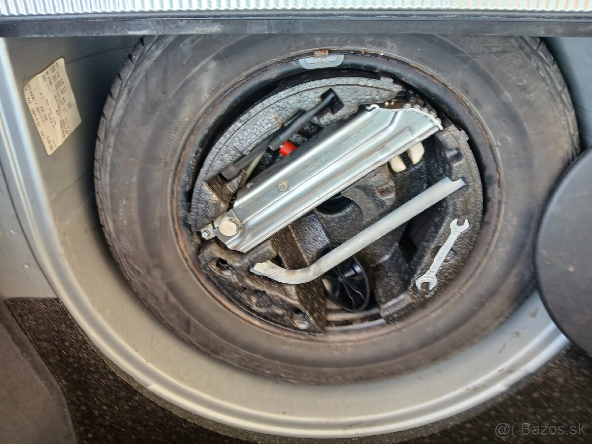 Audi A4 B5 Avant 1.8i 92kw - 17