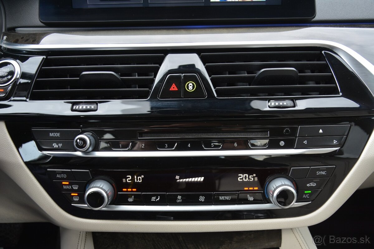 BMW rad 5 3.00 Drive, automat, koža, TopStav - 17