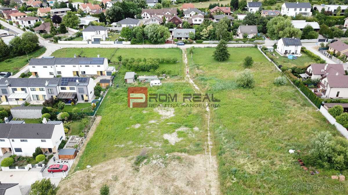 Rovinatý pozemok 800 m2 za dobrú cenu Marianka - 17