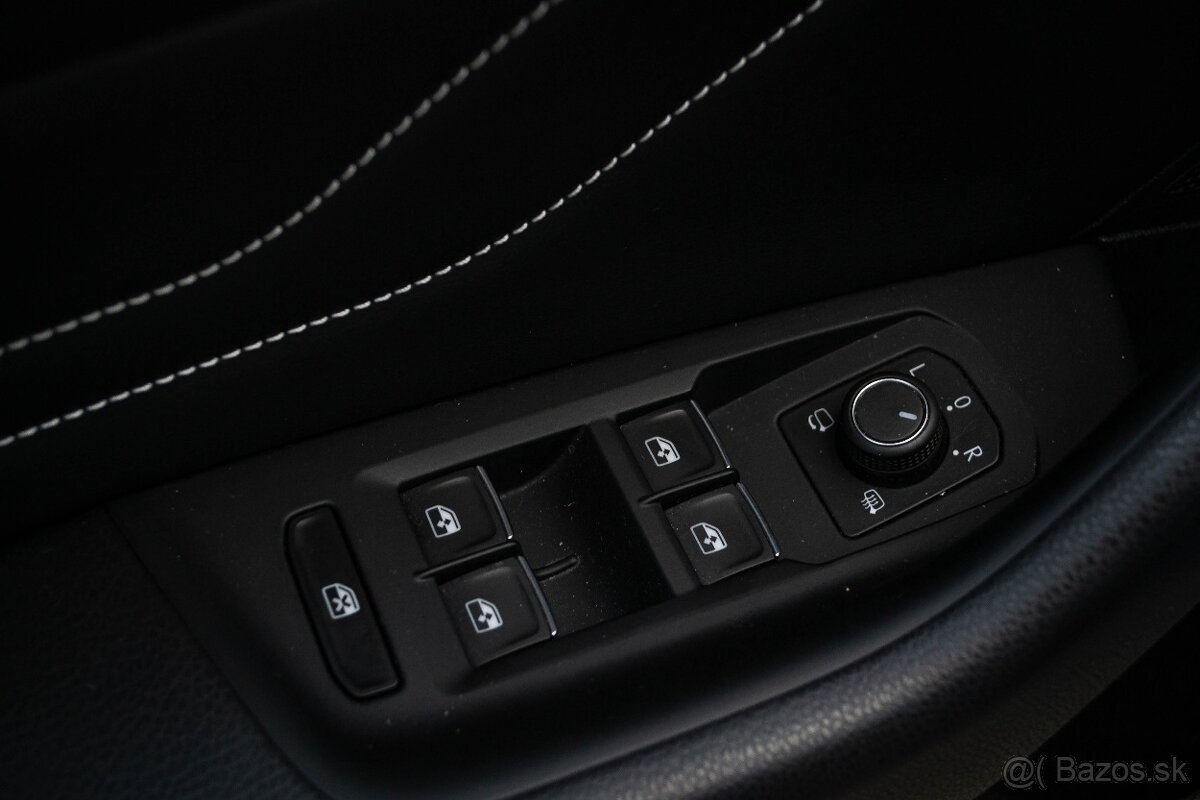 Volkswagen Passat 2.0 TSI 280k Elegance 4Motion DSG - 17