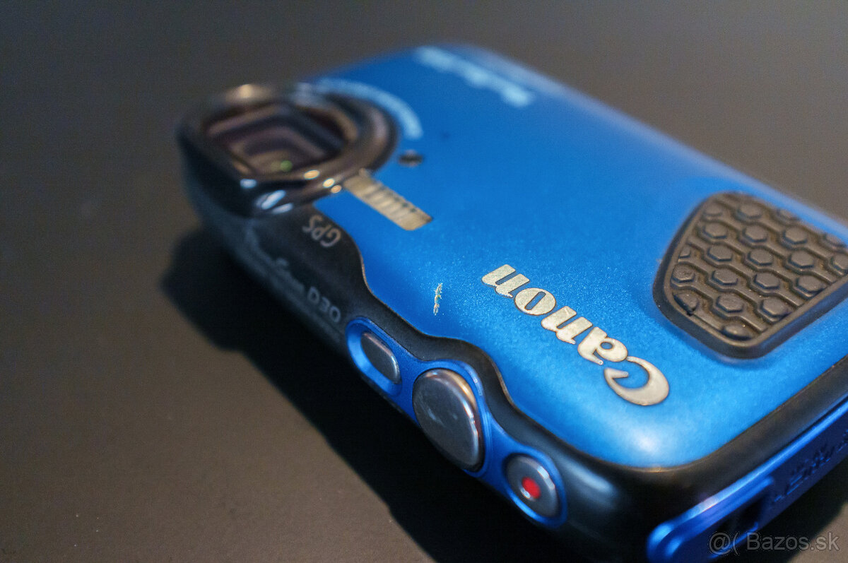 Canon PowerShot D30 - 17