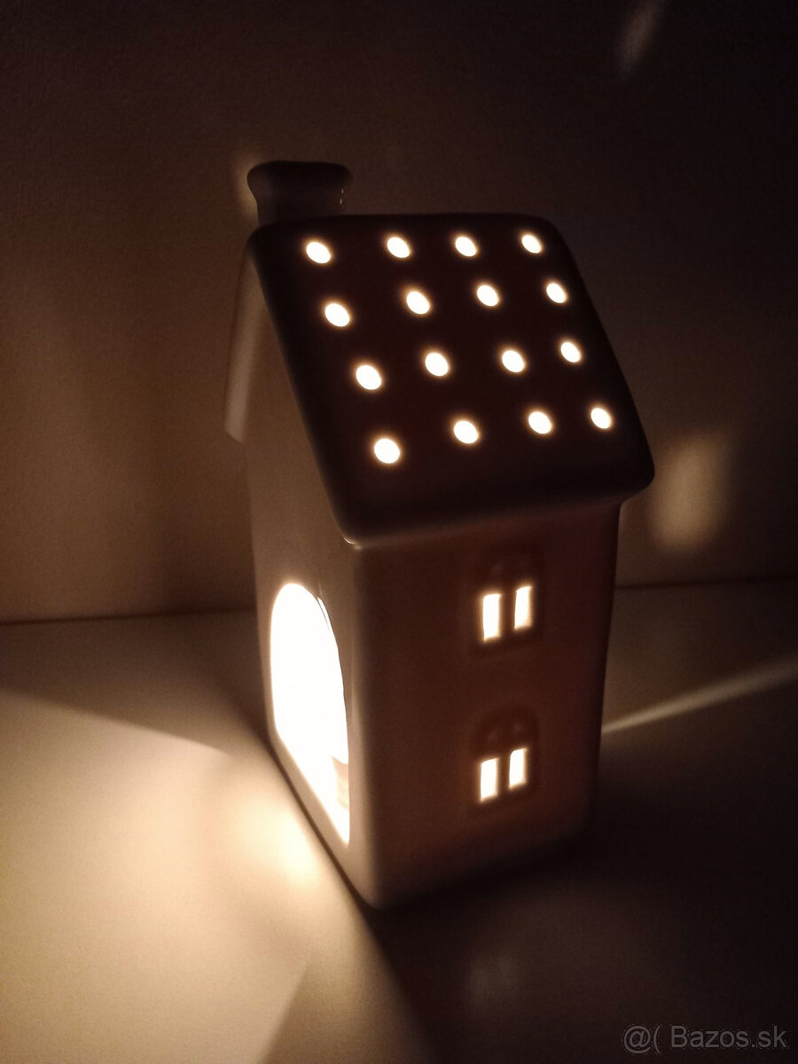 Keramický domček na čajovú sviečku 16x9x8 cm - 17