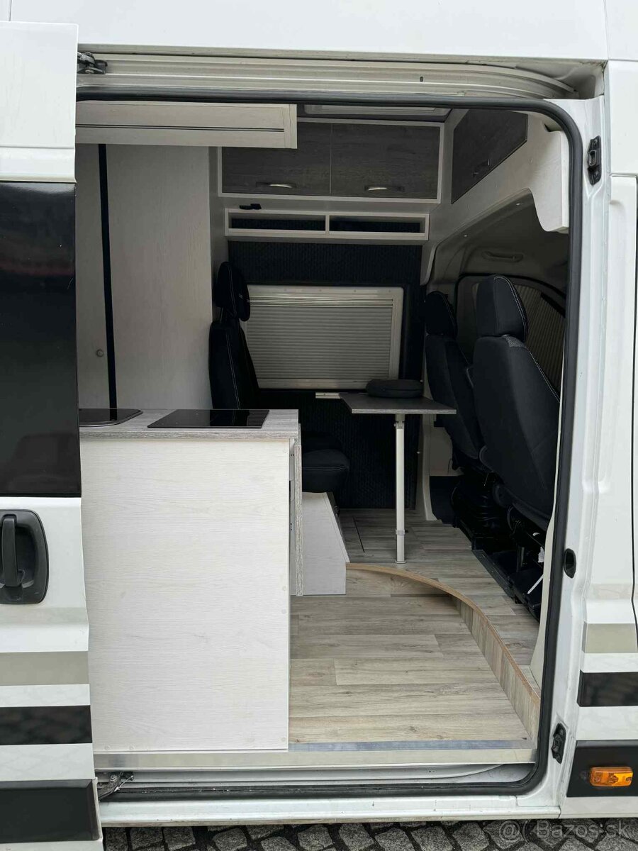 Obytný automobil Fiat Ducato L4H3 - 17