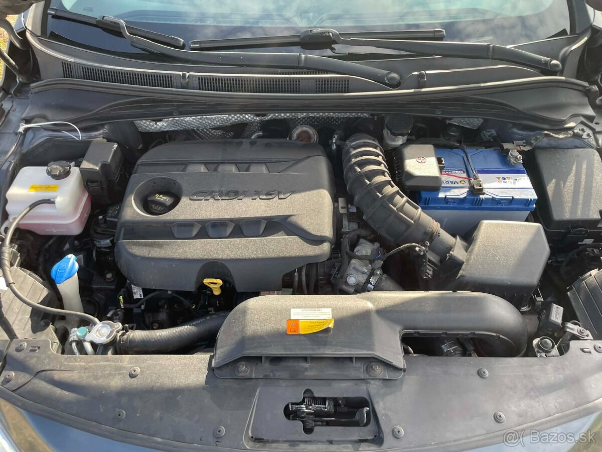 HYUNDAI I40 COMBI 1.7crdi 100kw - 17