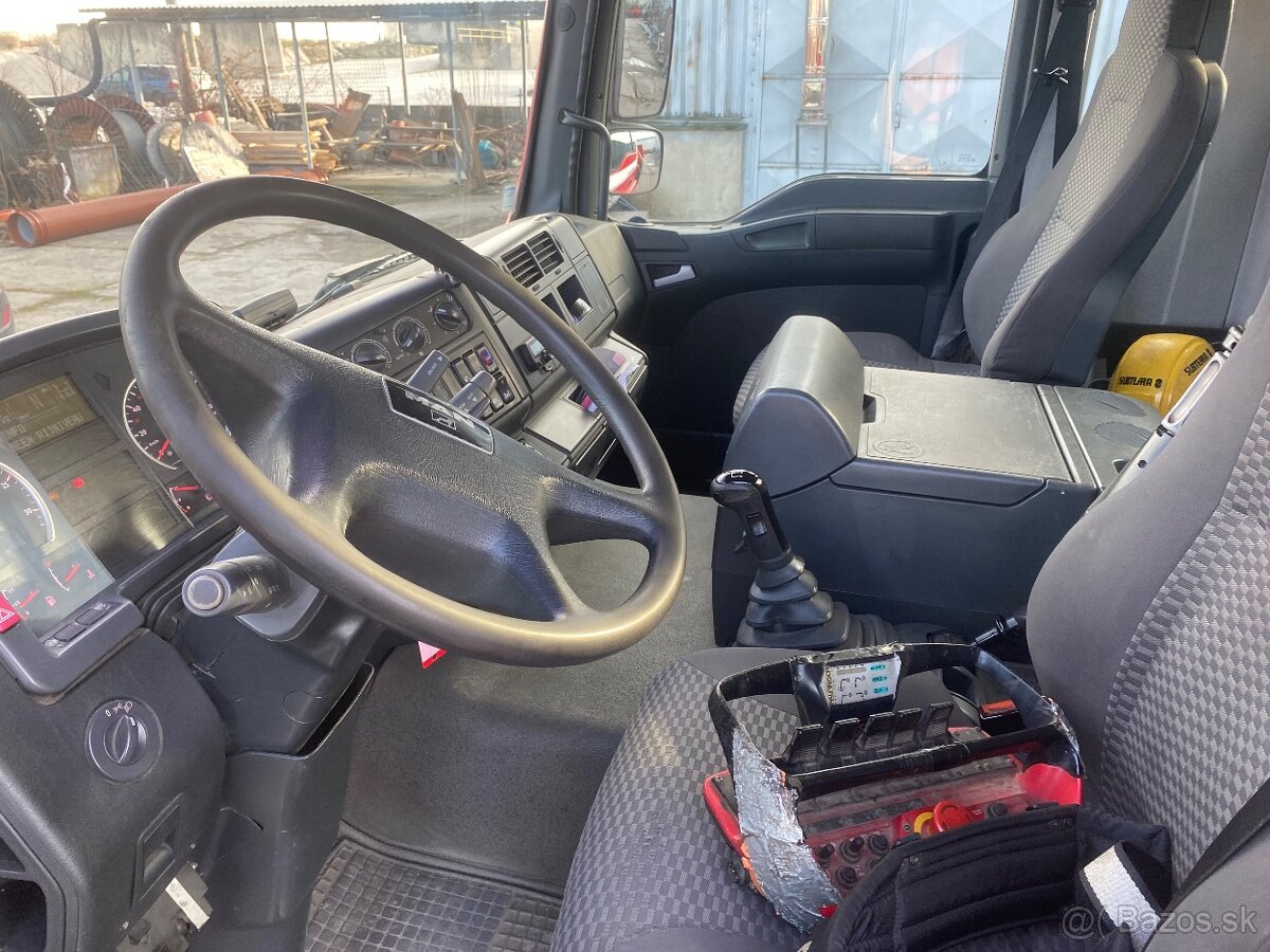 nákladné auto s Hydraulickou rukou ,sklapač - 17