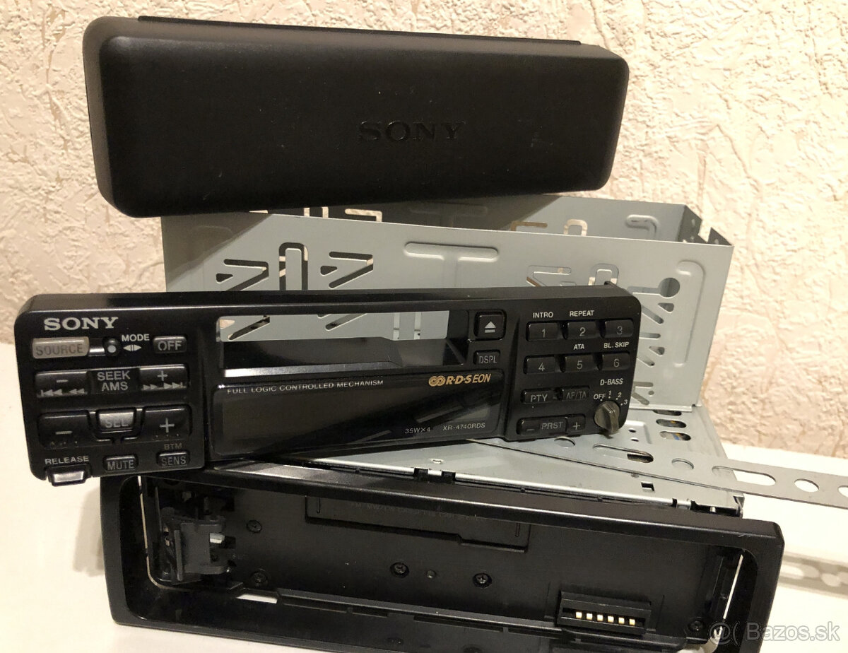 Sony XR - 4740 RDS - 17