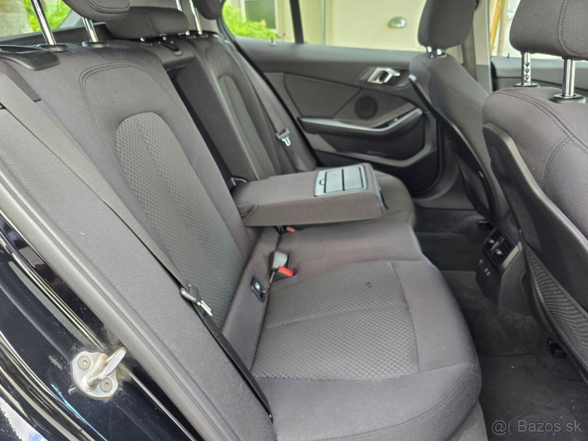 BMW Rad 1 116d, Mesačne: 236€ - 17
