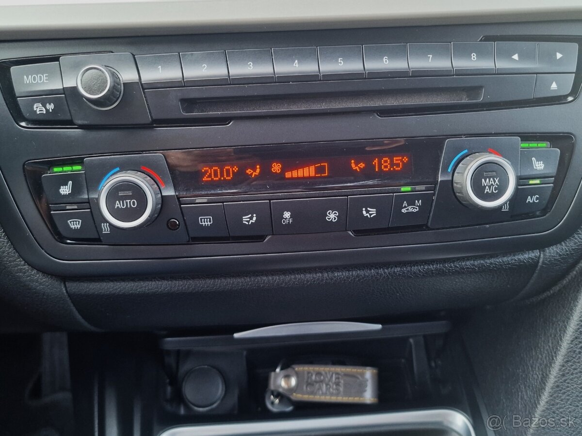 BMW Rad 3 320 xDrive AT8 135KW SR Plná servisná historia - 17