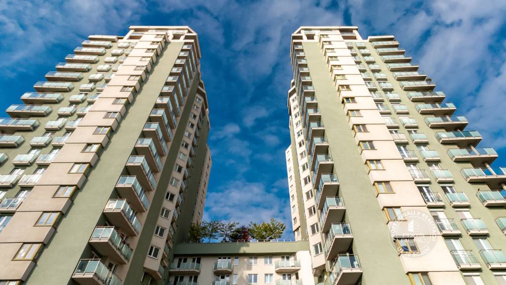 AXIS REAL | TOP lokalita na začiatku Petržalky, DVE VEŽE, Bo - 17