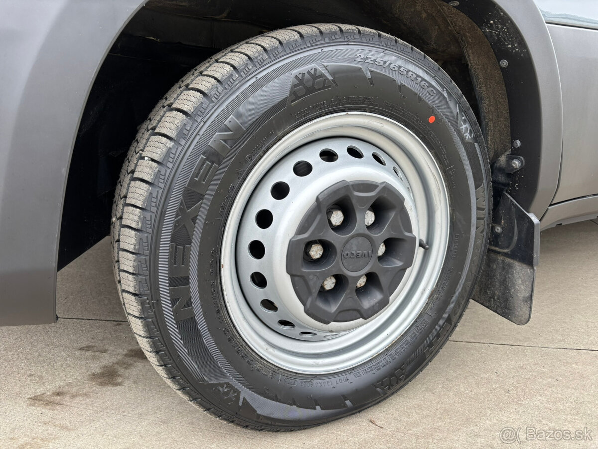 NOVE Iveco Daily L4H2 35S16 - iba 5000km - 17