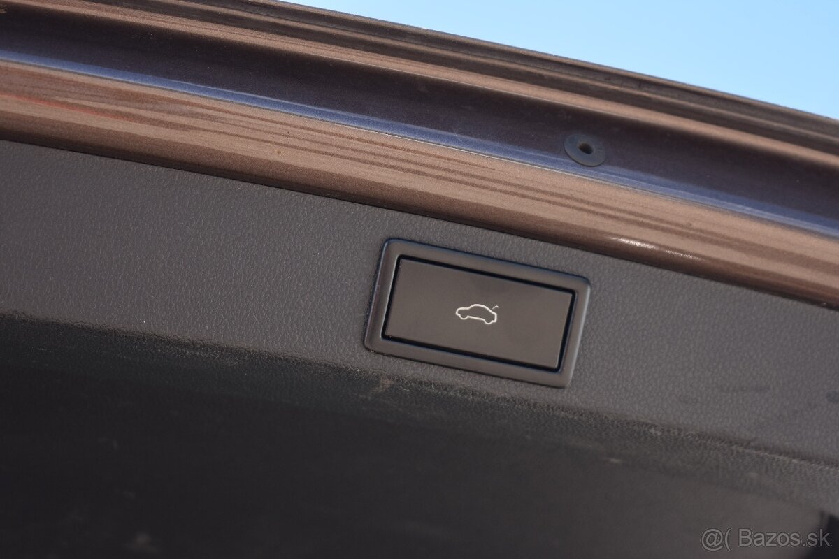 Škoda Octavia Combi 2.0 TDI 184k Style DSG 4x4 - 17