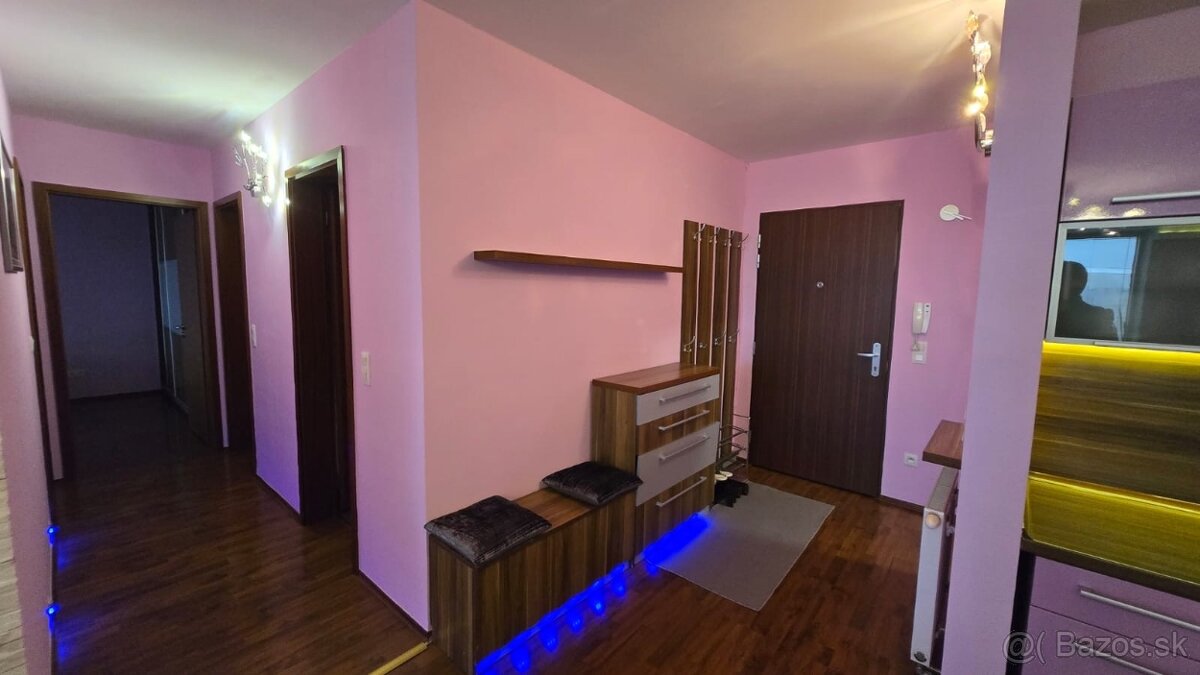 Prenájom 3-izbového bytu v III Veže ulica Bajkalská - 17