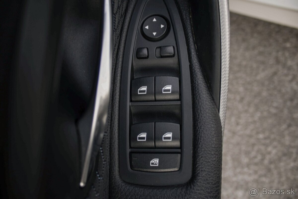 BMW 320i xdrive f30 72000km - 17