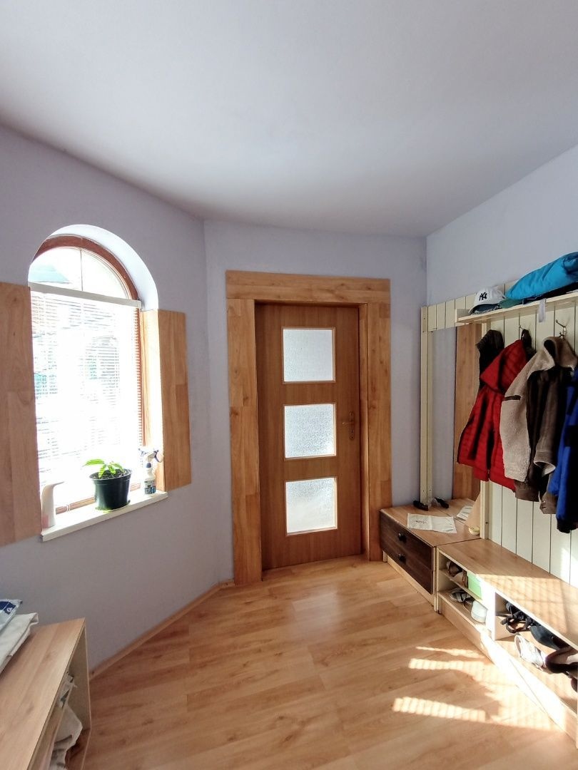 Štýlový dom v obci s výbornou občianskou vybavenosťou - 17