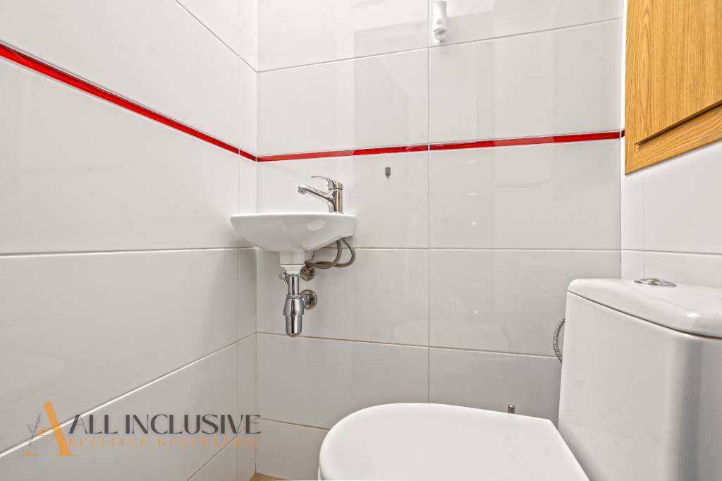 ALL INCLUSIVE I KOMPLET ZREKONŚTRUOVANÝ 3 IZBOVÝ BYT S BALKÓ - 17