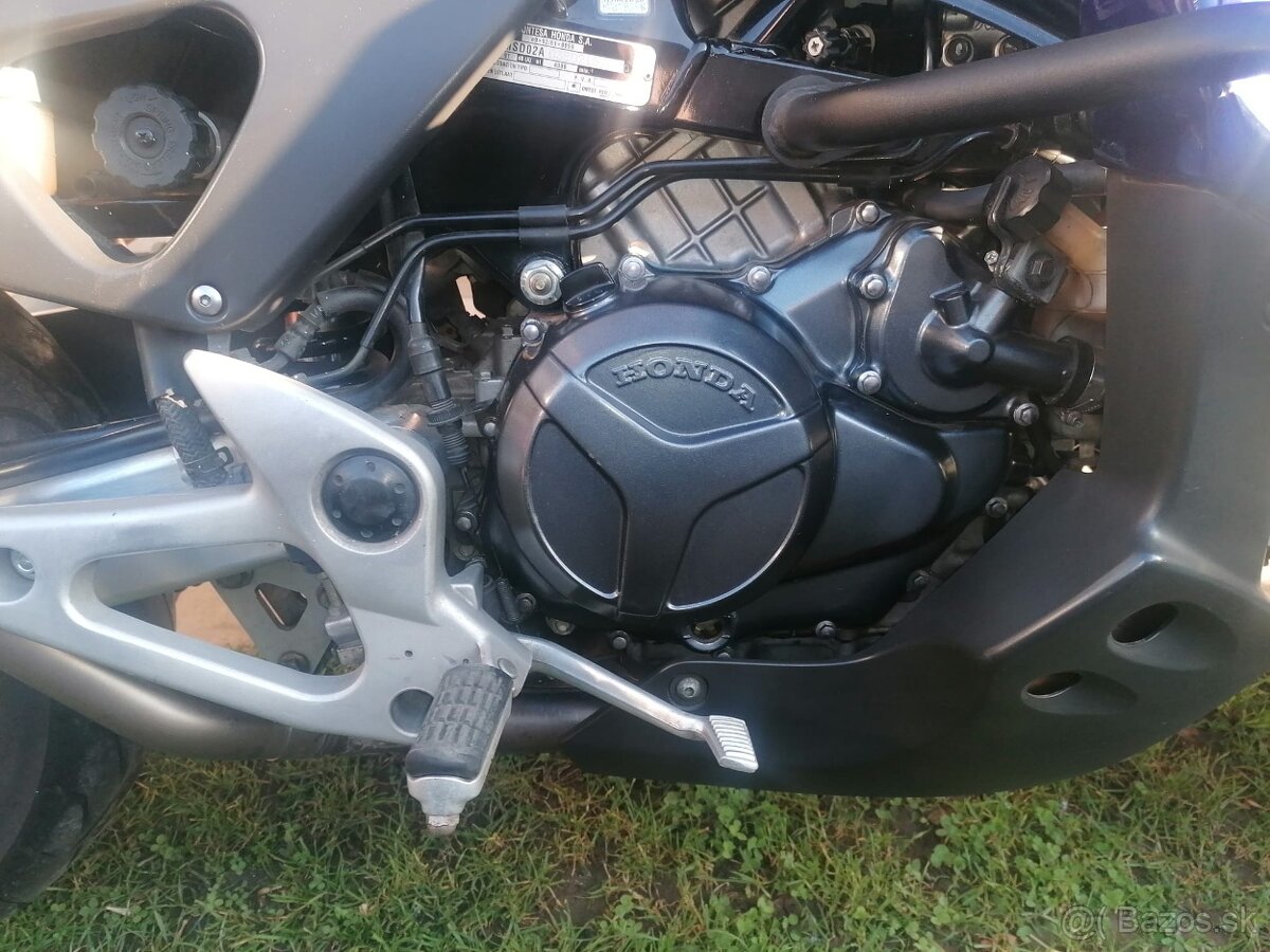 Honda Varadero 1000 - 17