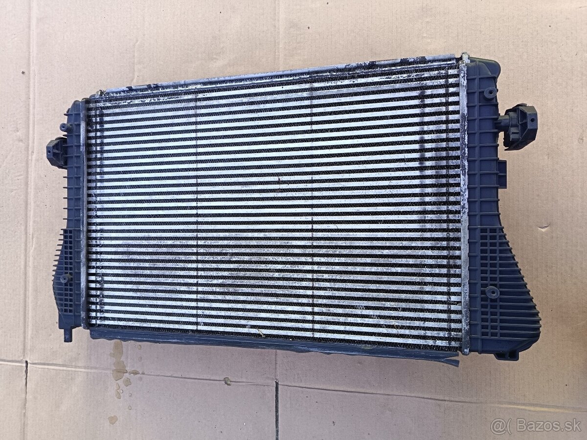 Predam diely z golf 5 variant, 2,0 tdi cbdb,103kw - 17