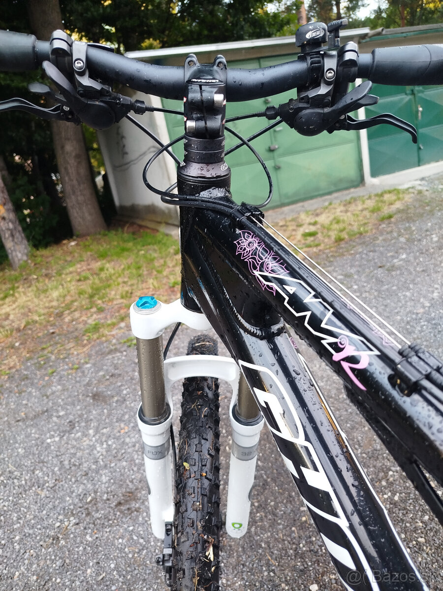 celoodpruzeny Ghost MISS AMR 5700 - 17