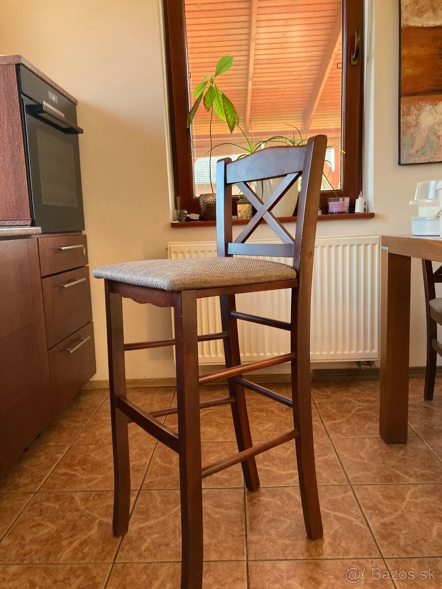 Kuchynská linka - 17