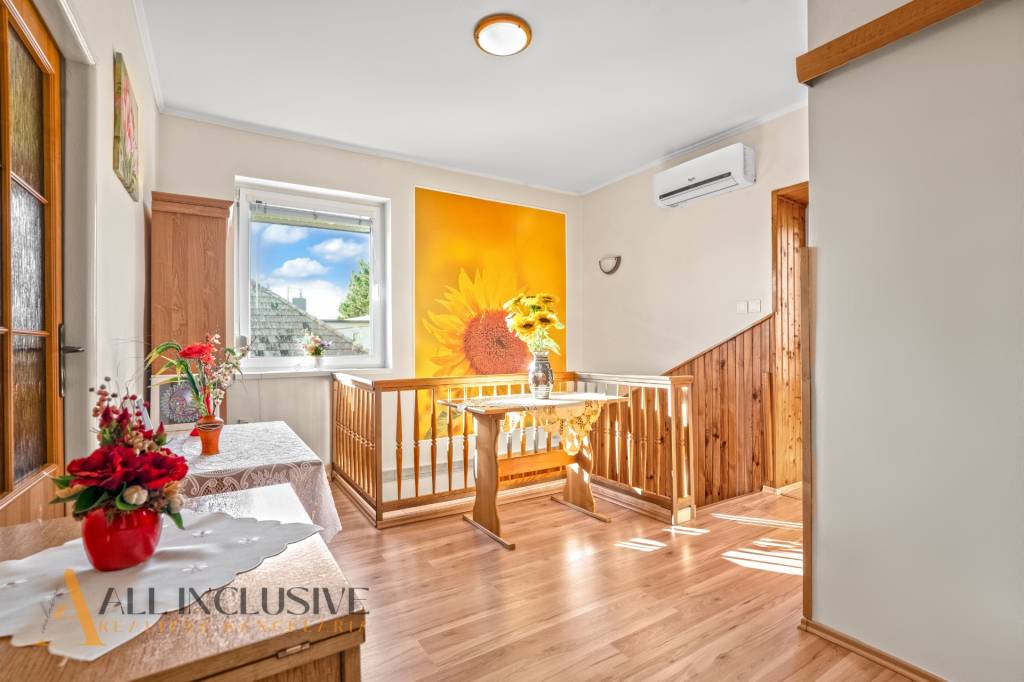 ALL INCLUSIVE | NA PREDAJ POSCH. 5-IZBOVÝ ROD. DOM V DUNAJS - 17