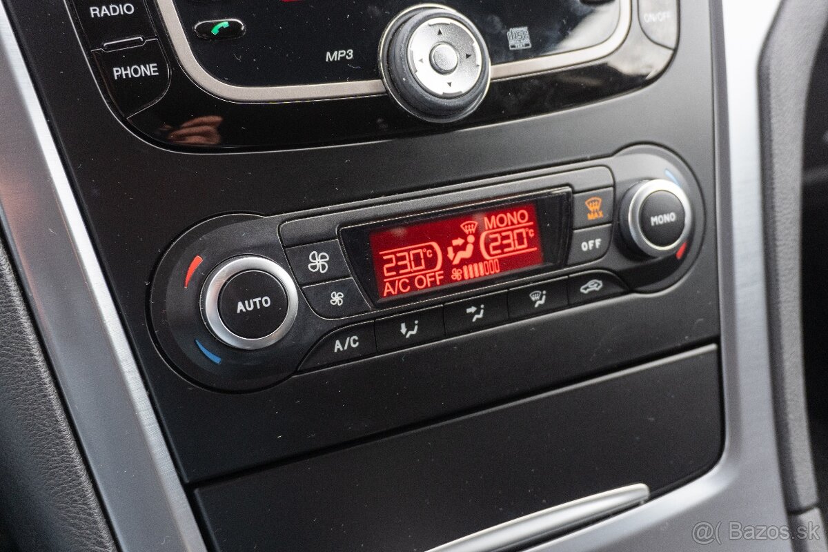 Ford Mondeo Combi 2.0 TDCi Titanium - 17