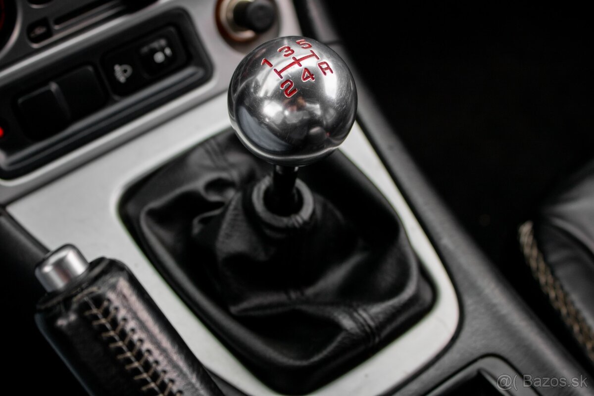 Mazda MX-5 NB 1.6 81kW, M5, Mohair + Vyhrievané sedadlá - 17