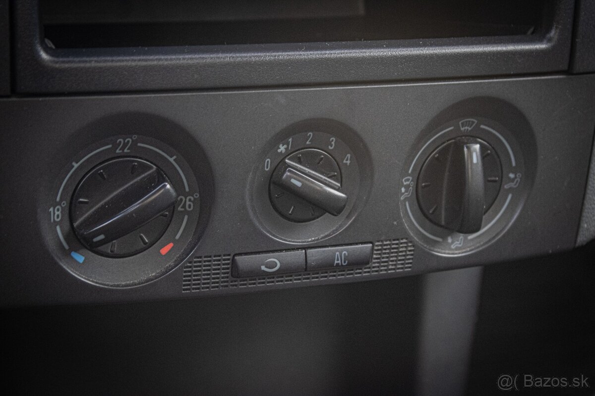 Škoda Fabia 1.2 12V, 47kW, M5, 5d - 17