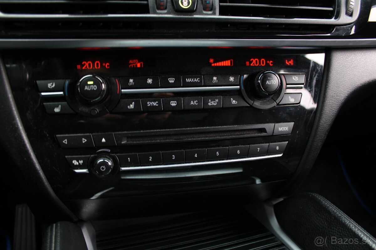 BMW X6 xDrive 30d M-Packet AT8 190kW - 17