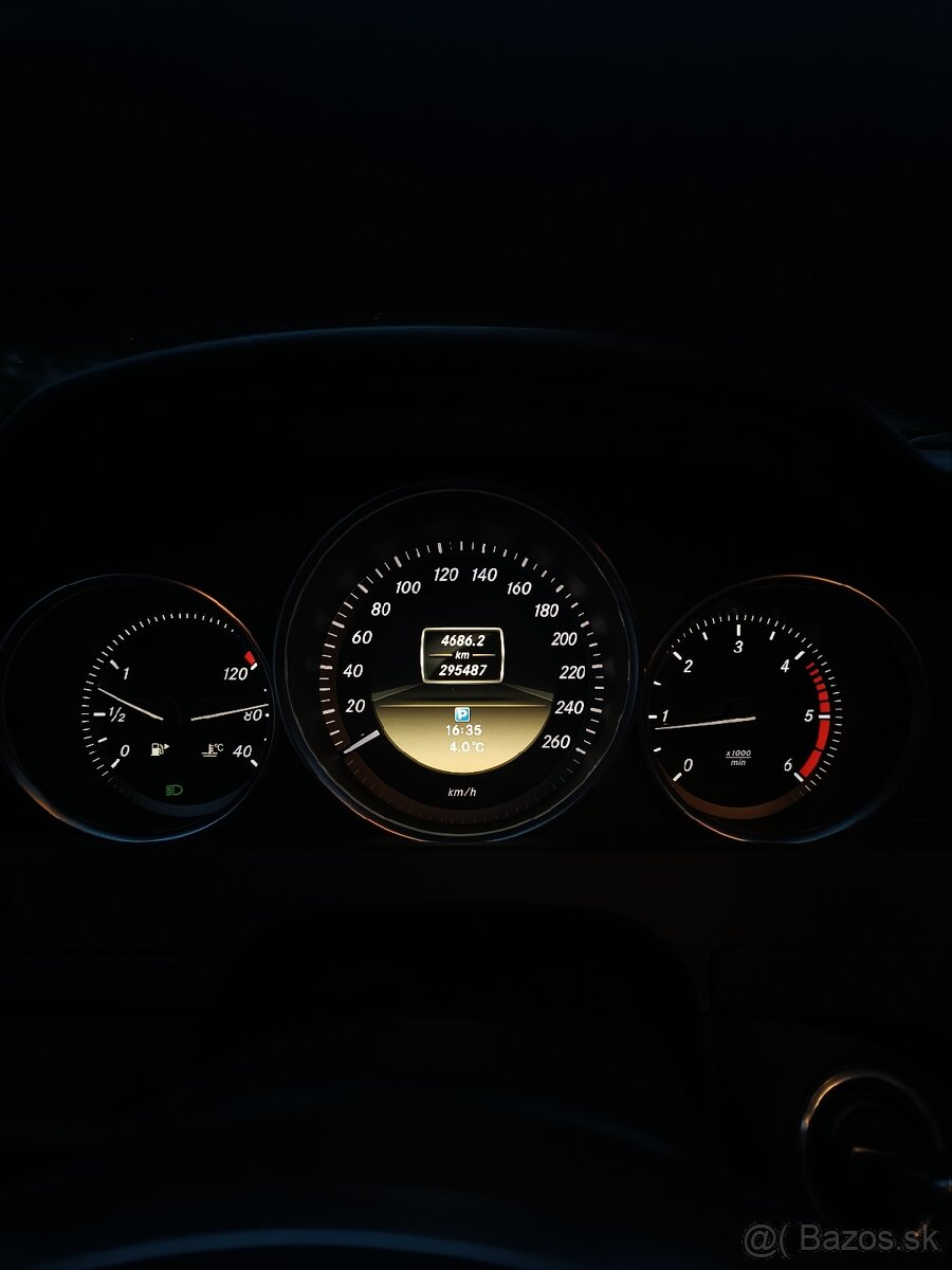 Mercedes-Benz s204 220CDI 2011 - 17