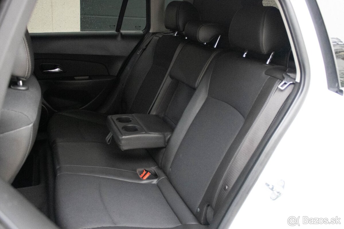 CHEVROLET CRUZE SW 2.0 VCDI 120kW 2013 - 17