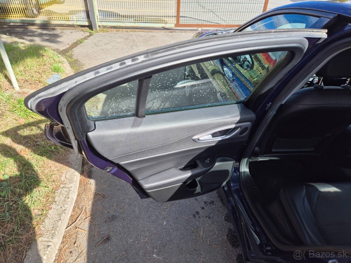 Alfa Romeo Giulia 2.2 Diesel 180 AT Super - 17