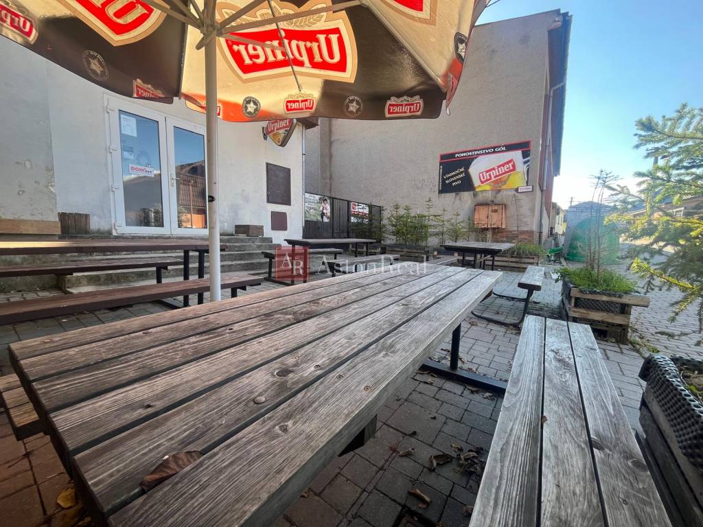 Predaj: KRČMIČKA v Starej Sásovej pri futbalovom štadióne - 17